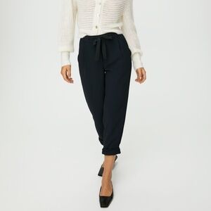 Aritzia Wilfred Allant Cropped Tie-Waist Black Crepe Trouser Pant - Size 2